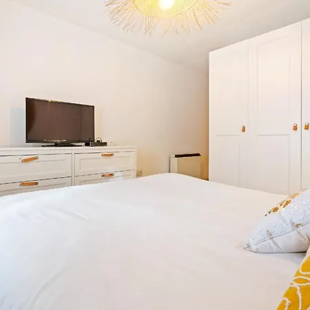 Fuer 6 Personen Ca 60 Qm In Empuriabrava, Costa Brava Golf De Roses Holiday home