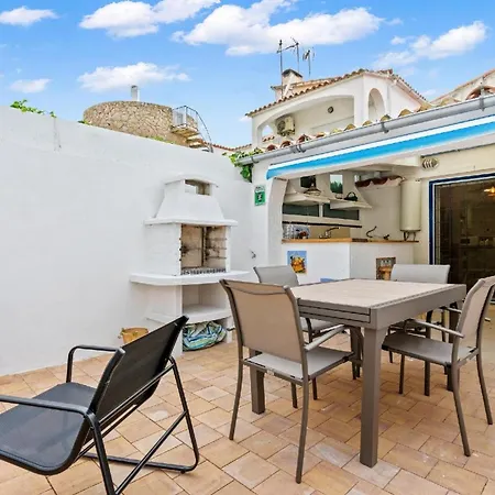 Fuer 6 Personen Ca 60 Qm In Empuriabrava, Costa Brava Golf De Roses